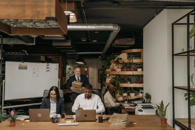 Office Hoteling in Government Offices Benefits and Implementation