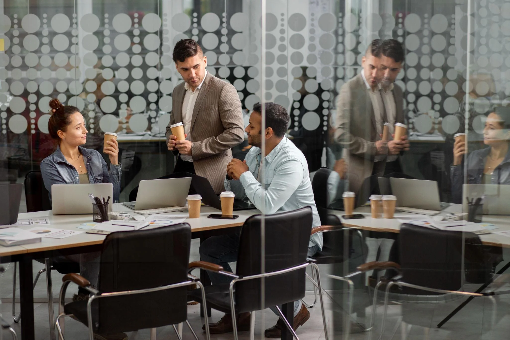 Benefits of desk Hoteling