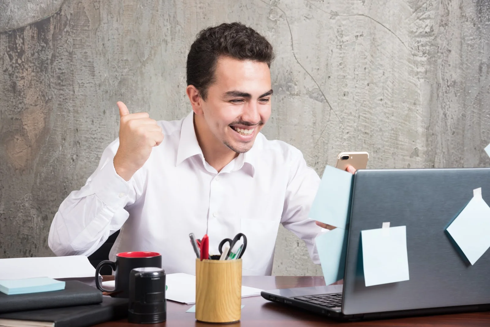Employee experience software