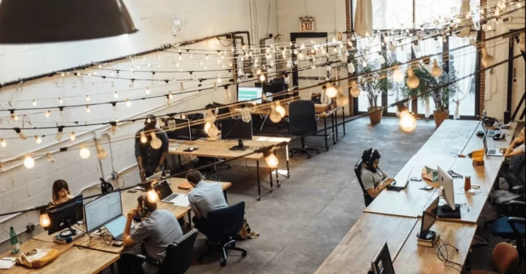 Hybrid Workplace