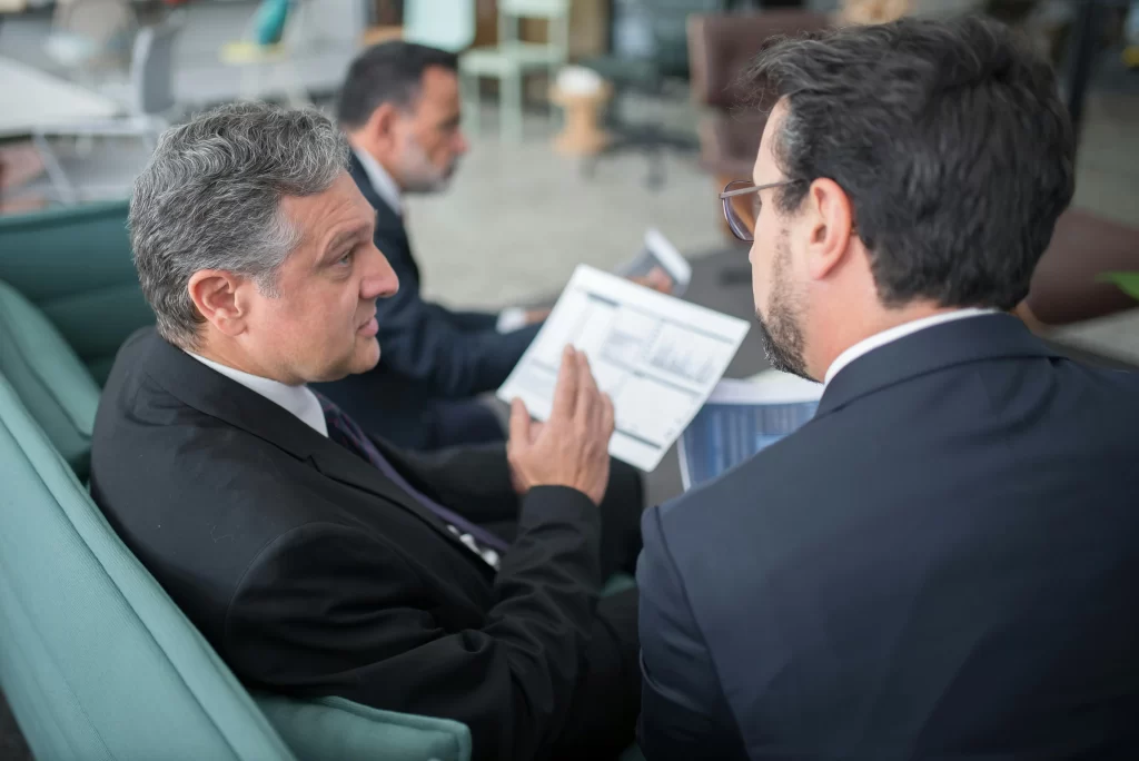 Hybrid workplace management software purchase guide