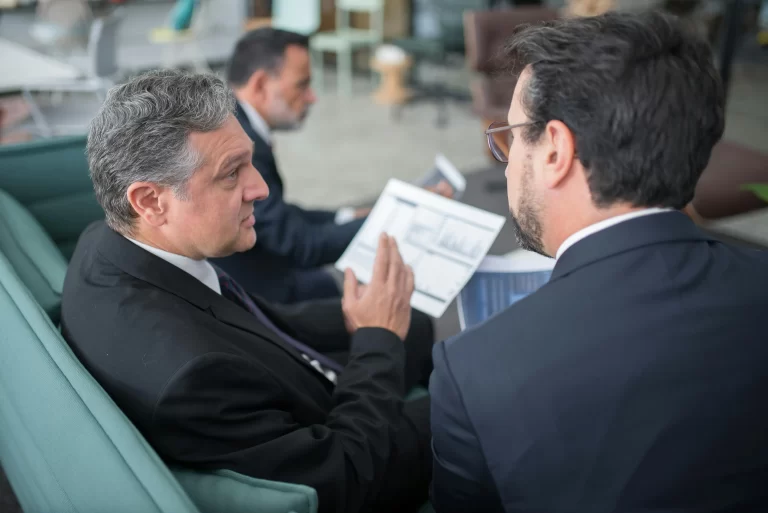 Hybrid workplace management software purchase guide