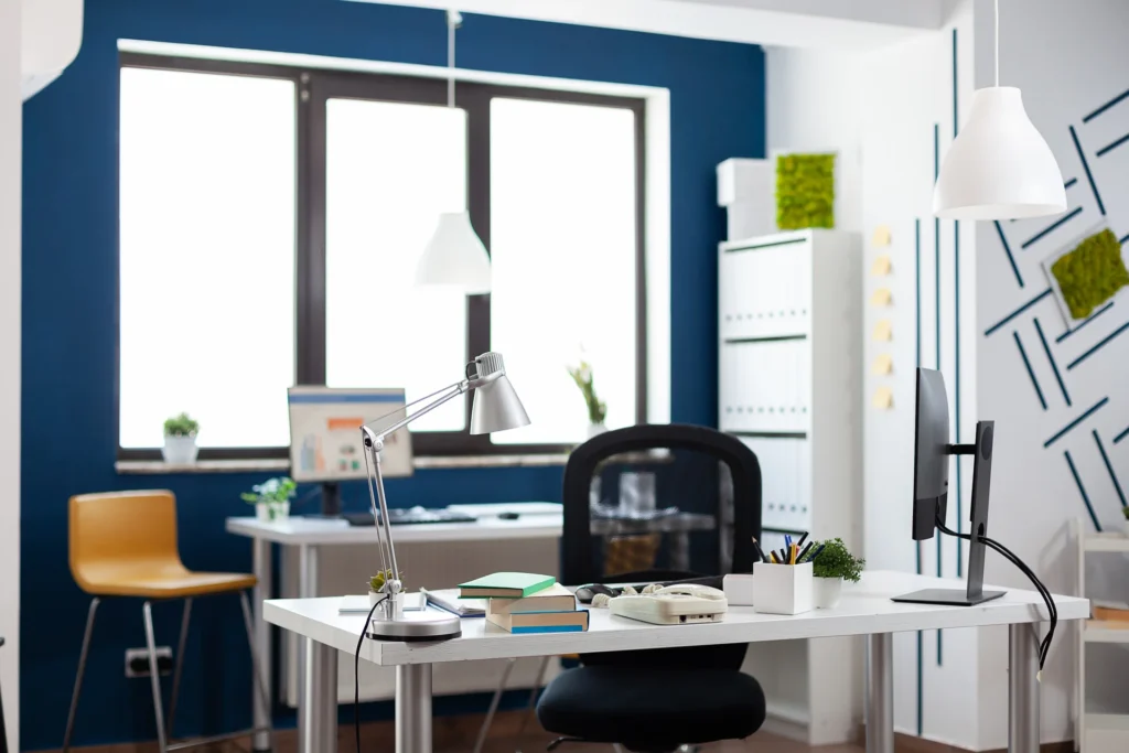 What Is Hot Desking? Benefits and Best Practices for 2026